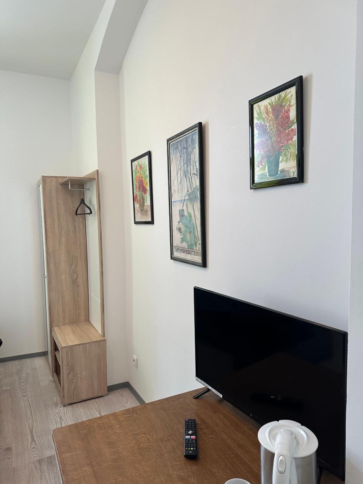 Kleinzimmer Am Markt Oelsnitz  Exteriör bild